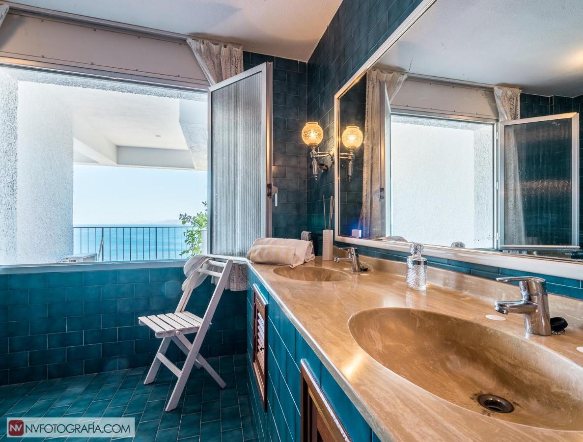 לה הרדורה Villa Sobre El Mar Alboran מראה חיצוני תמונה